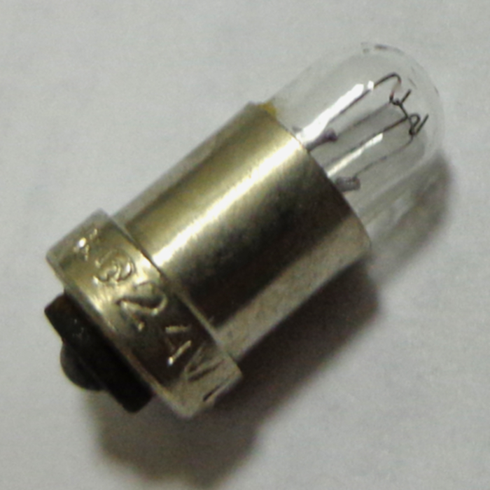Лампа:СГ24-1,2 S6s/10    90-е гг.