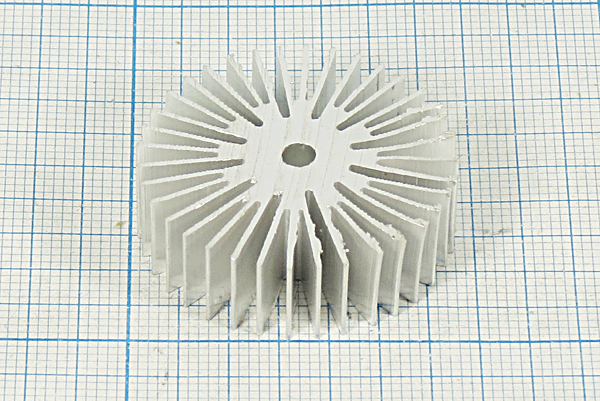 ребристый для  мощных -светодиодов  d=32,8x3,4x10 Q-12468