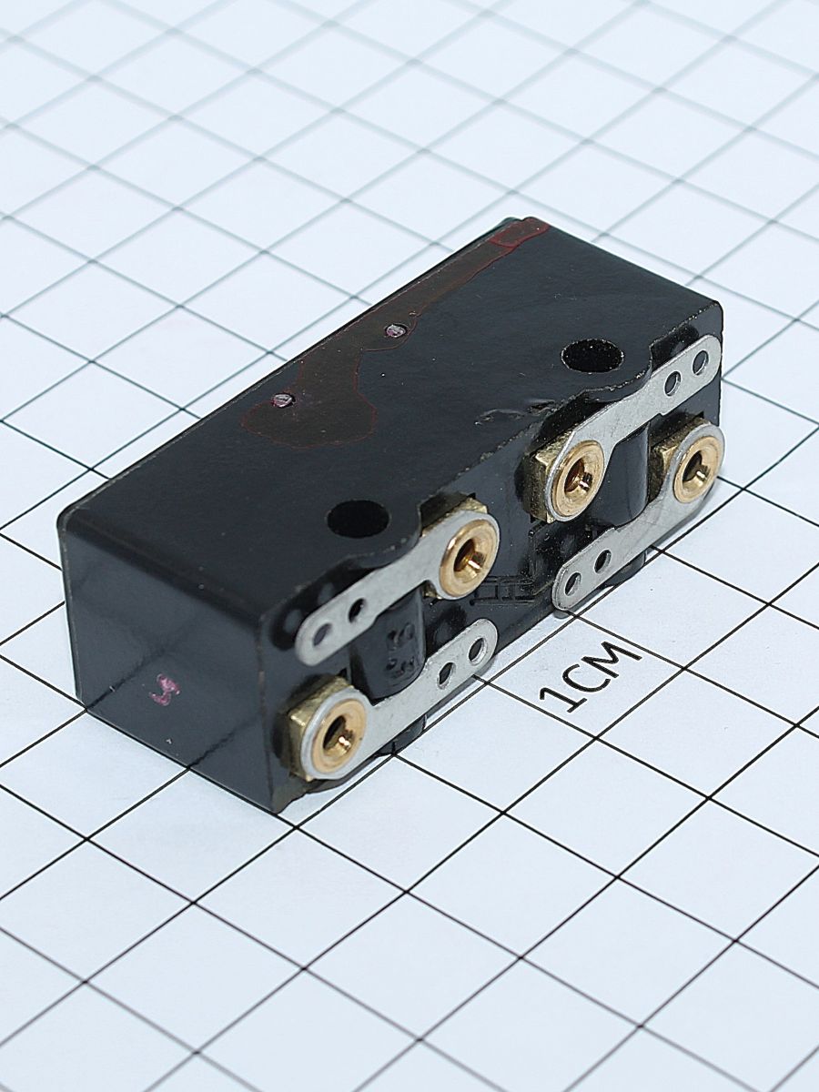 МП1101Л исп.2 (10А)  УХЛ3