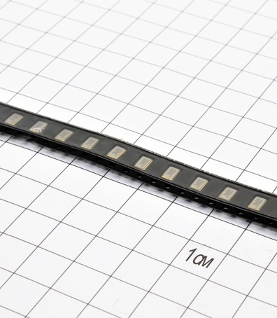 Генератор-40.0МГц   JO53H    O-40.0-JO53H-F-3.3-1-T-LF