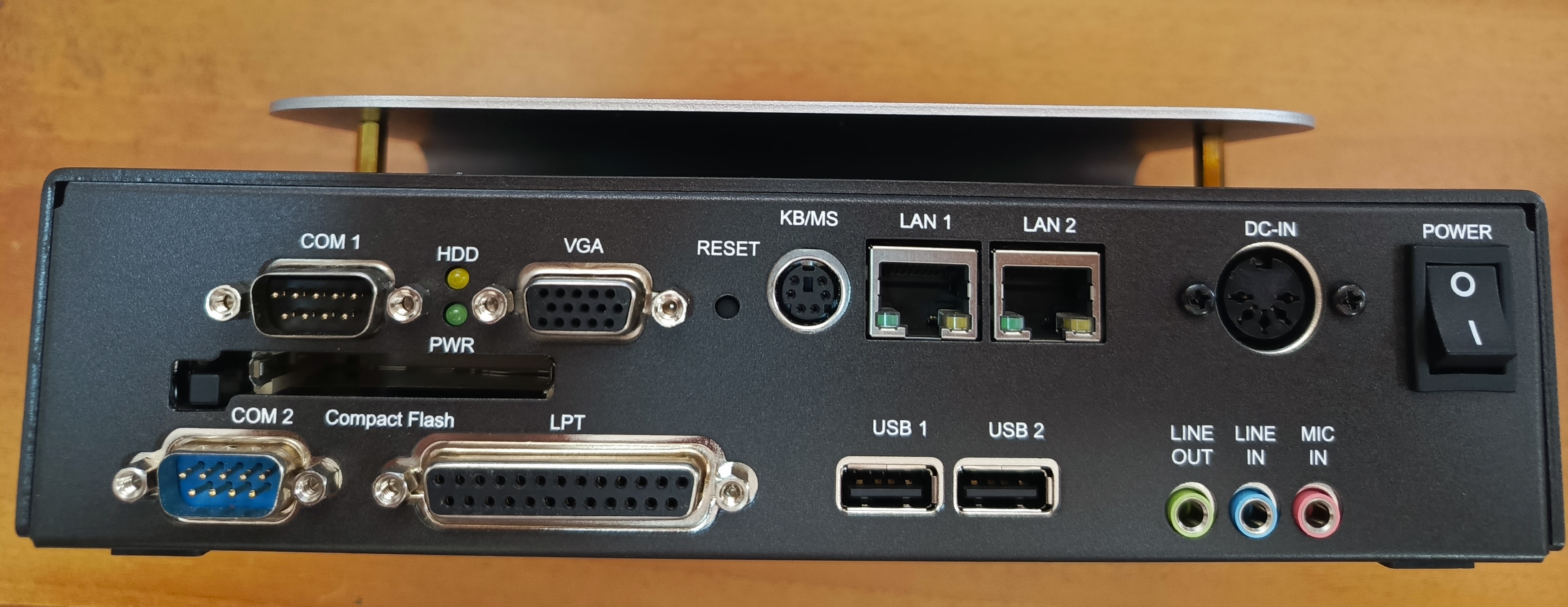 "EES-3512" AMD Geode GX466 VGA, AC97 , CF, 2 USB 1.1, . PS/2 Din, Ethernet Rev.A1, + 5 , 220 x 65 x 147