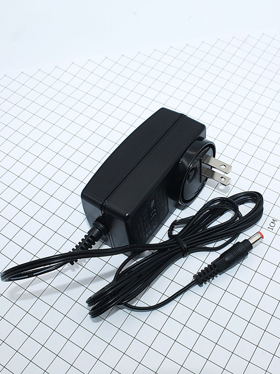 AC/DC Адаптер 10W 220-> 5V/2A (ME10A0503B01)