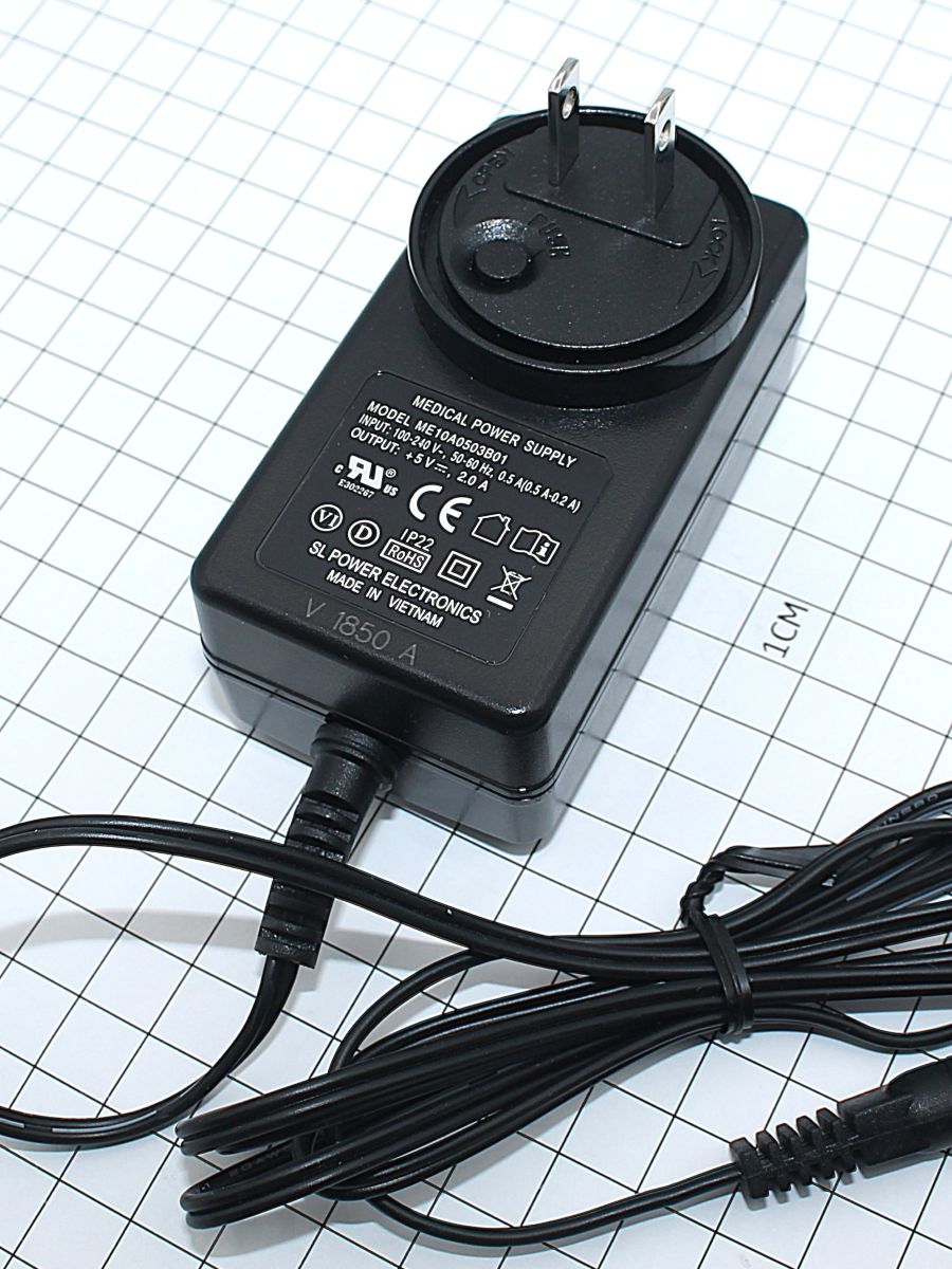 AC/DC Адаптер 10W 220-> 5V/2A (ME10A0503B01)