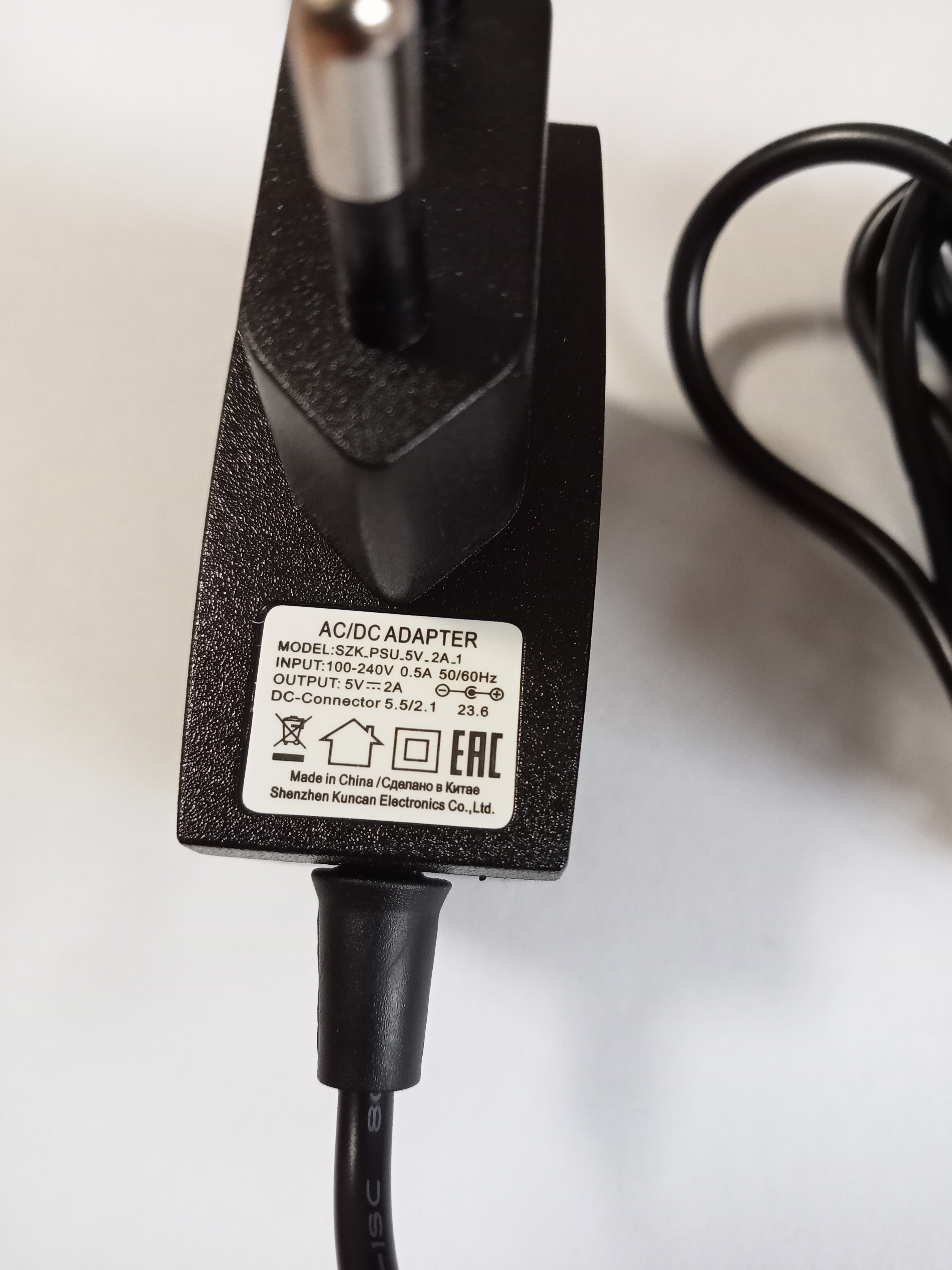 AC/DC 10W 220-> 5V/2 (SZK-PSU-5V-2A-1), 2,15,5