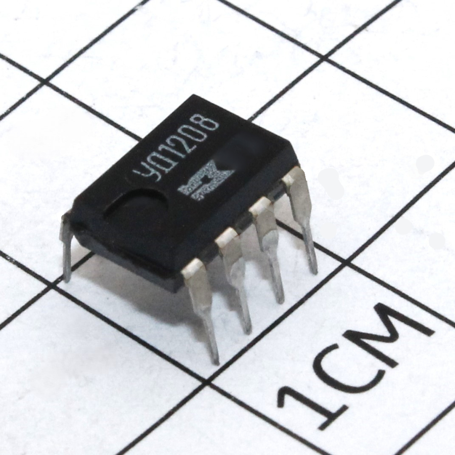 КР140УД1208   84-89г