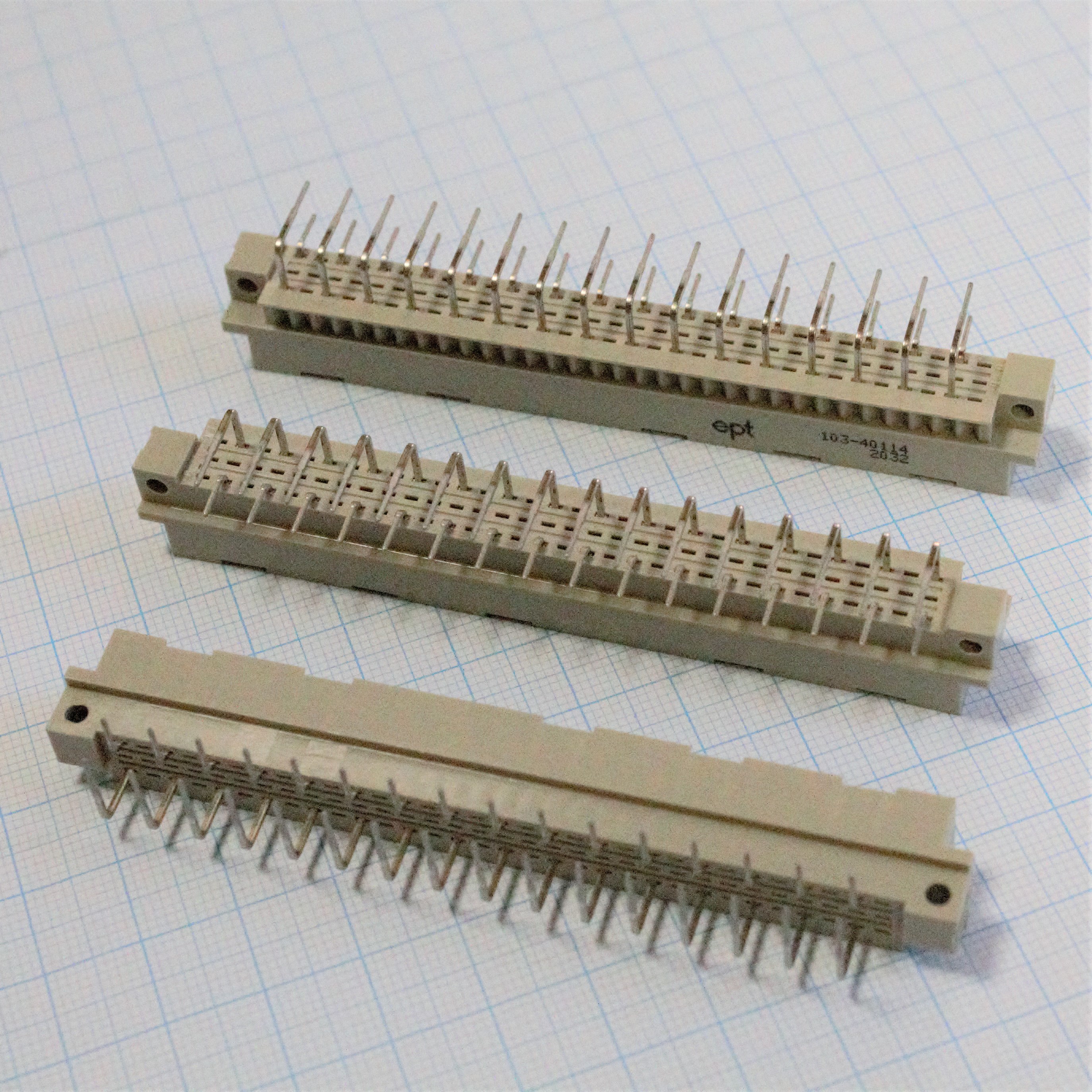 DIN 41612 32 pin (�) ������ ���� 3 ���� (AC) (103-40114) ��� 5,08 ��, ������ ept